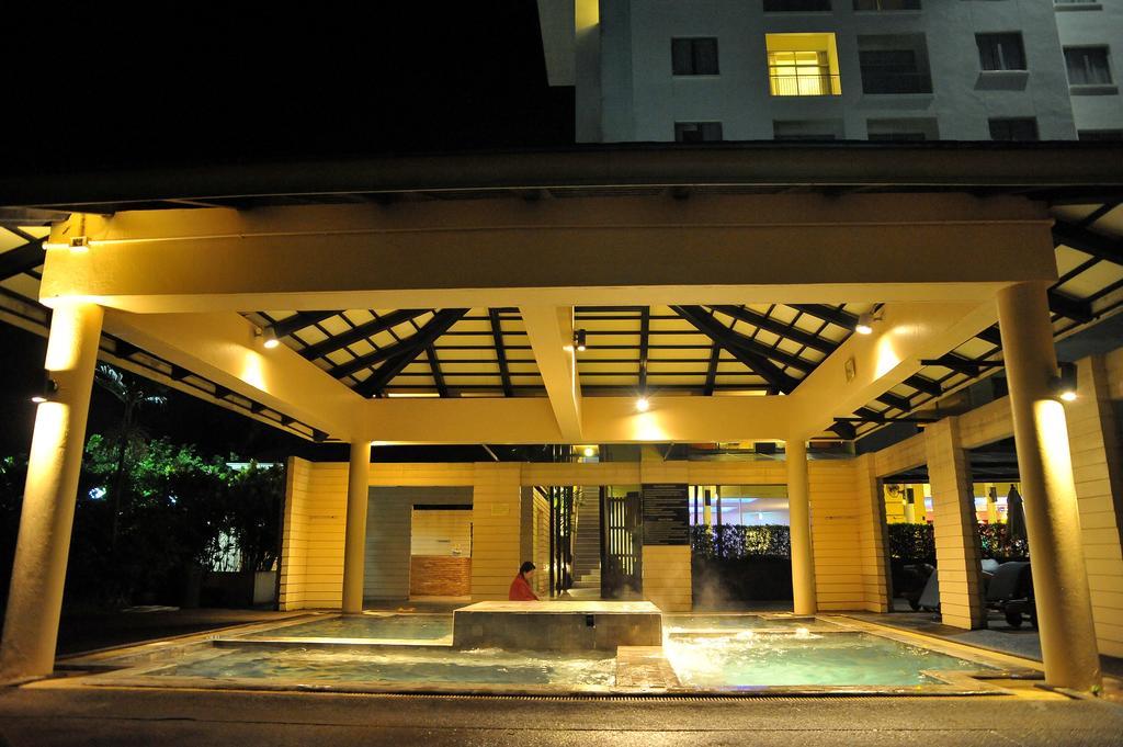 Tinidee Hotel Ranong Esterno foto